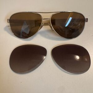 Ralph Lauren Stylish Aviator Sunglasses with Original Extra Lenses